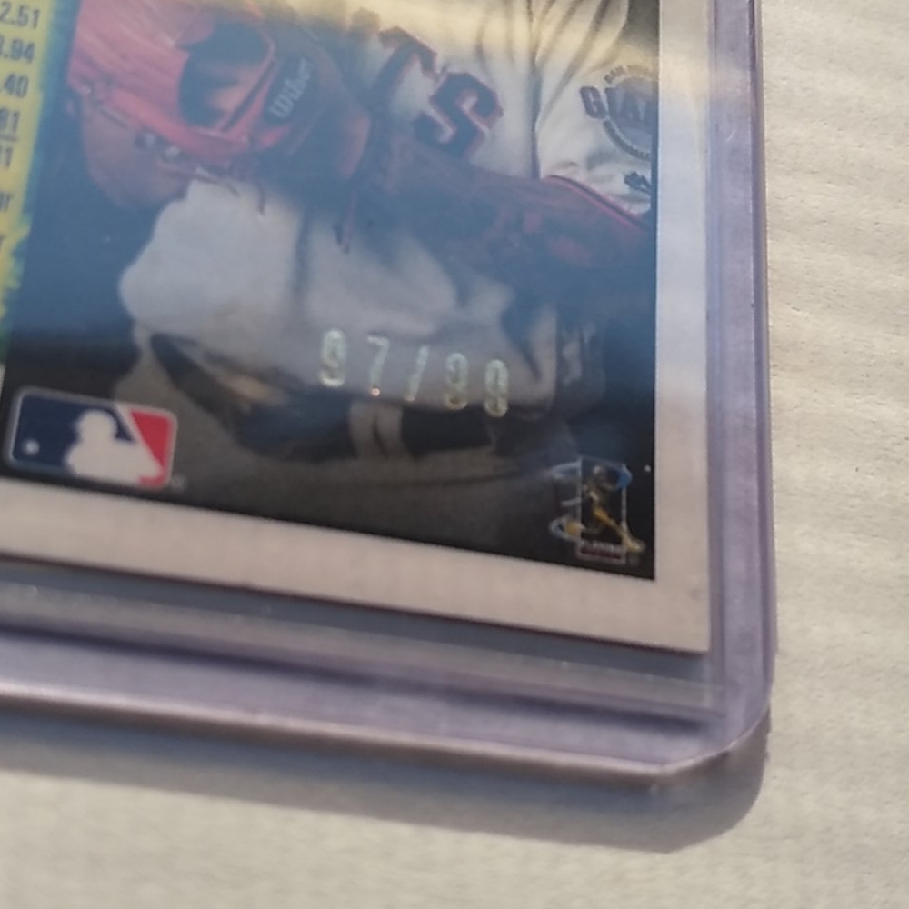 Topps 2019 Dereck Rodriguez Auto SP - Picture 3 of 3